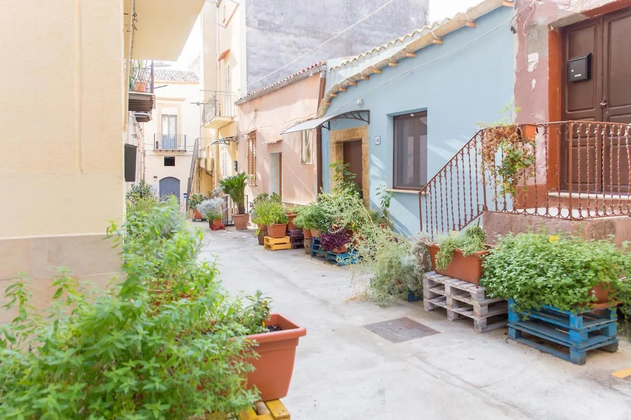 Couette-café Casa Dell'Aromatario B&B Sciacca