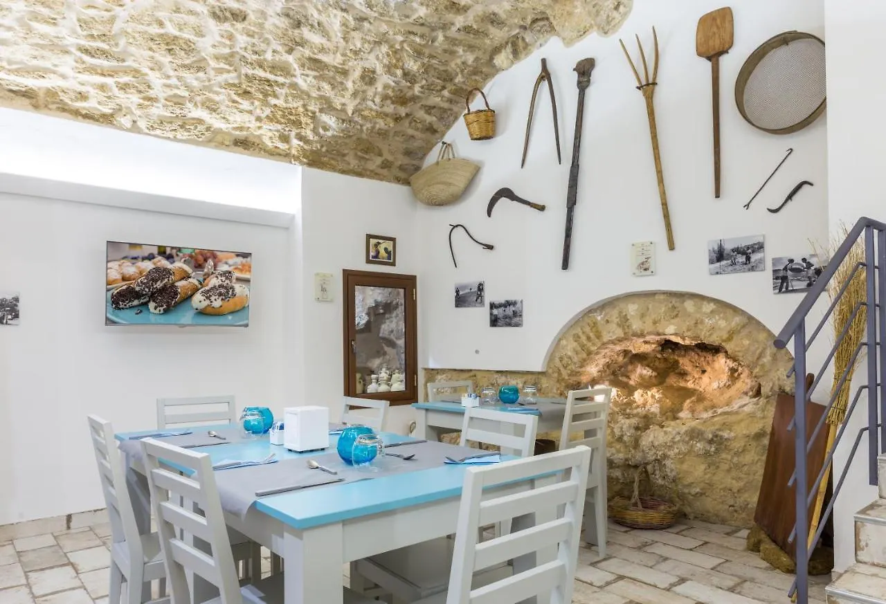 Casa Dell'Aromatario B&B Sciacca